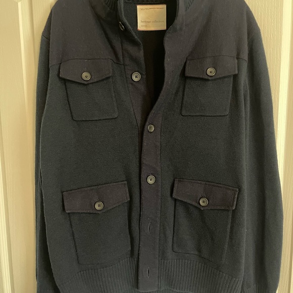 Navy Blue designer Cardigan, size XL. - Picture 7 of 7